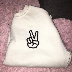Peace sweat shirt.